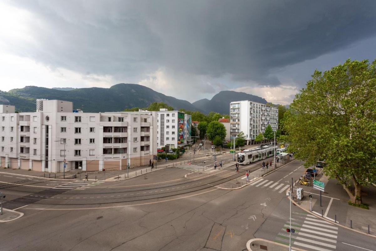 Le Joli Stade, Avec Magnifique Vue, Grenoble, Rhone Alpes *